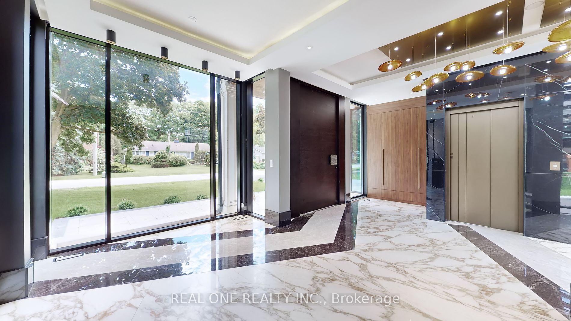 1477 Duncan Road