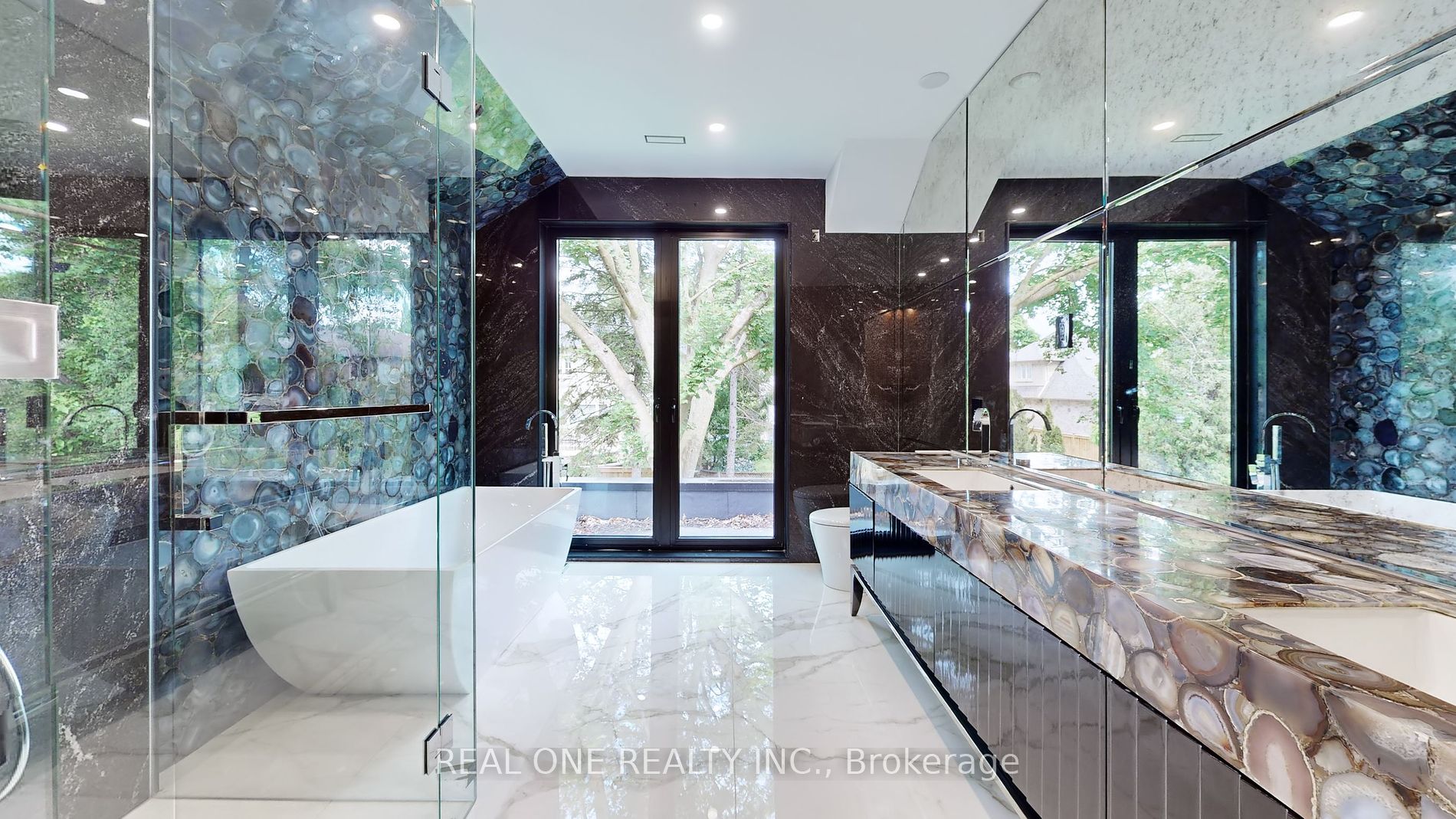 1477 Duncan Road