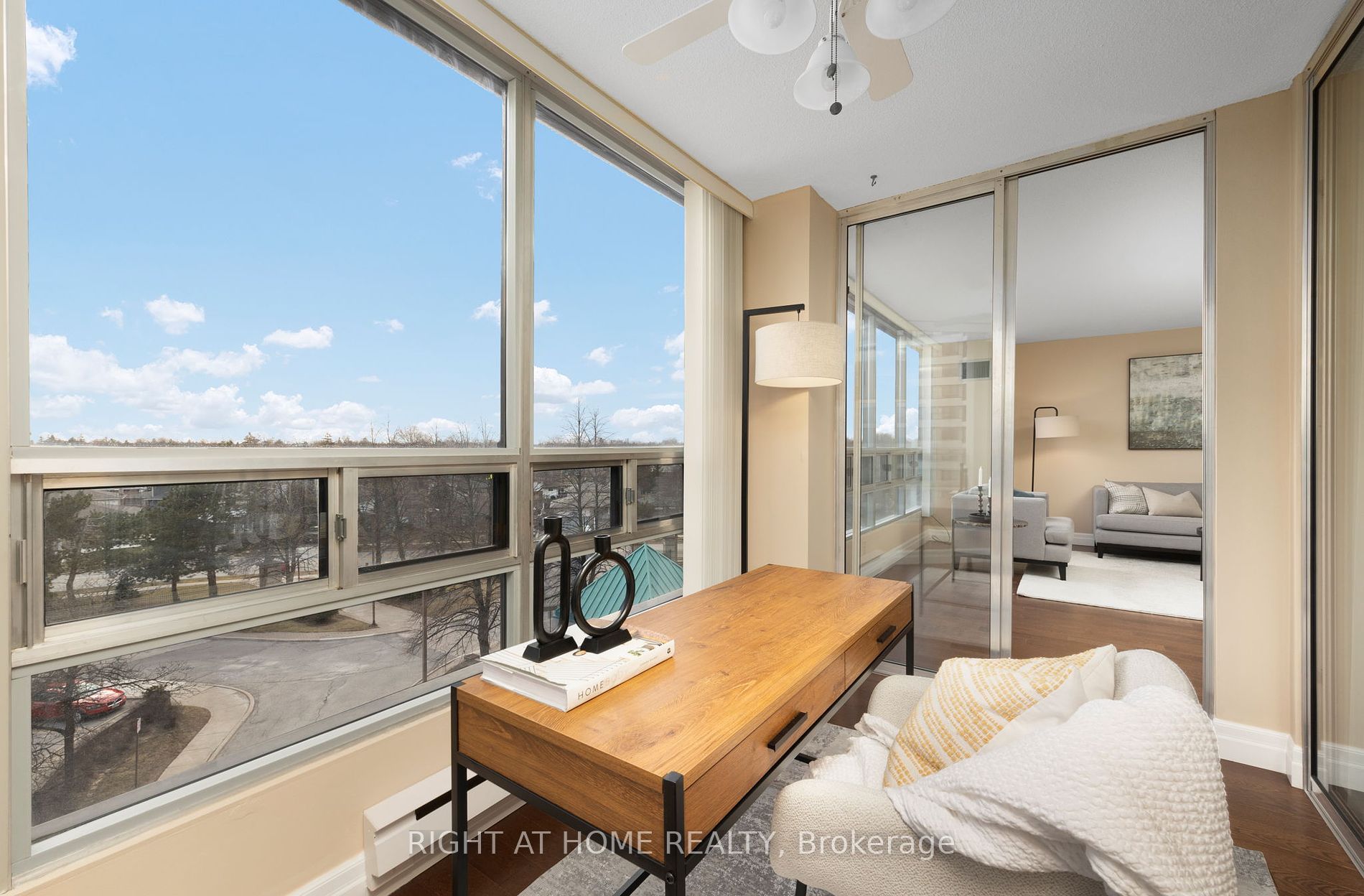310 Mill St S, #505