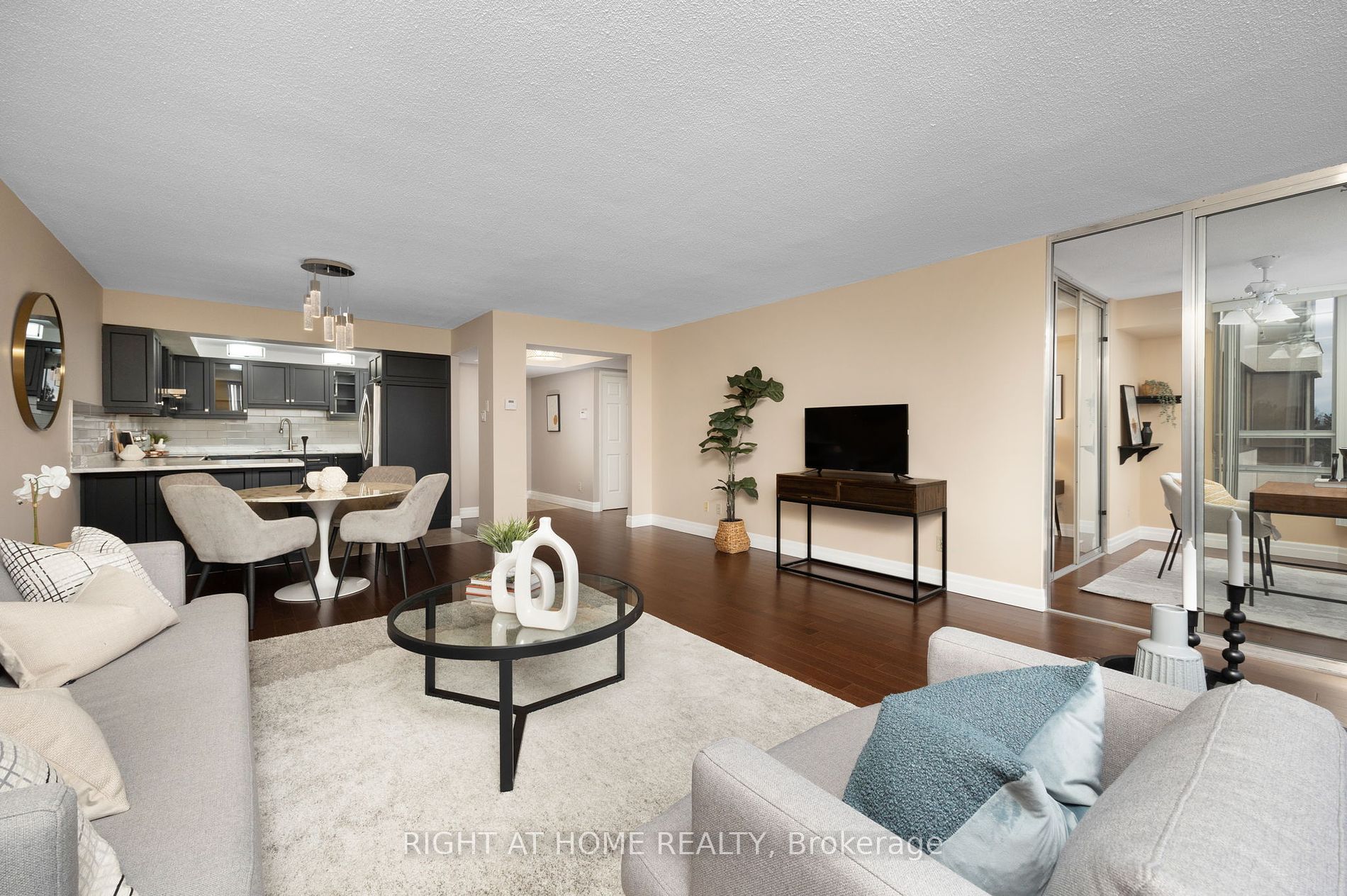 310 Mill St S, #505