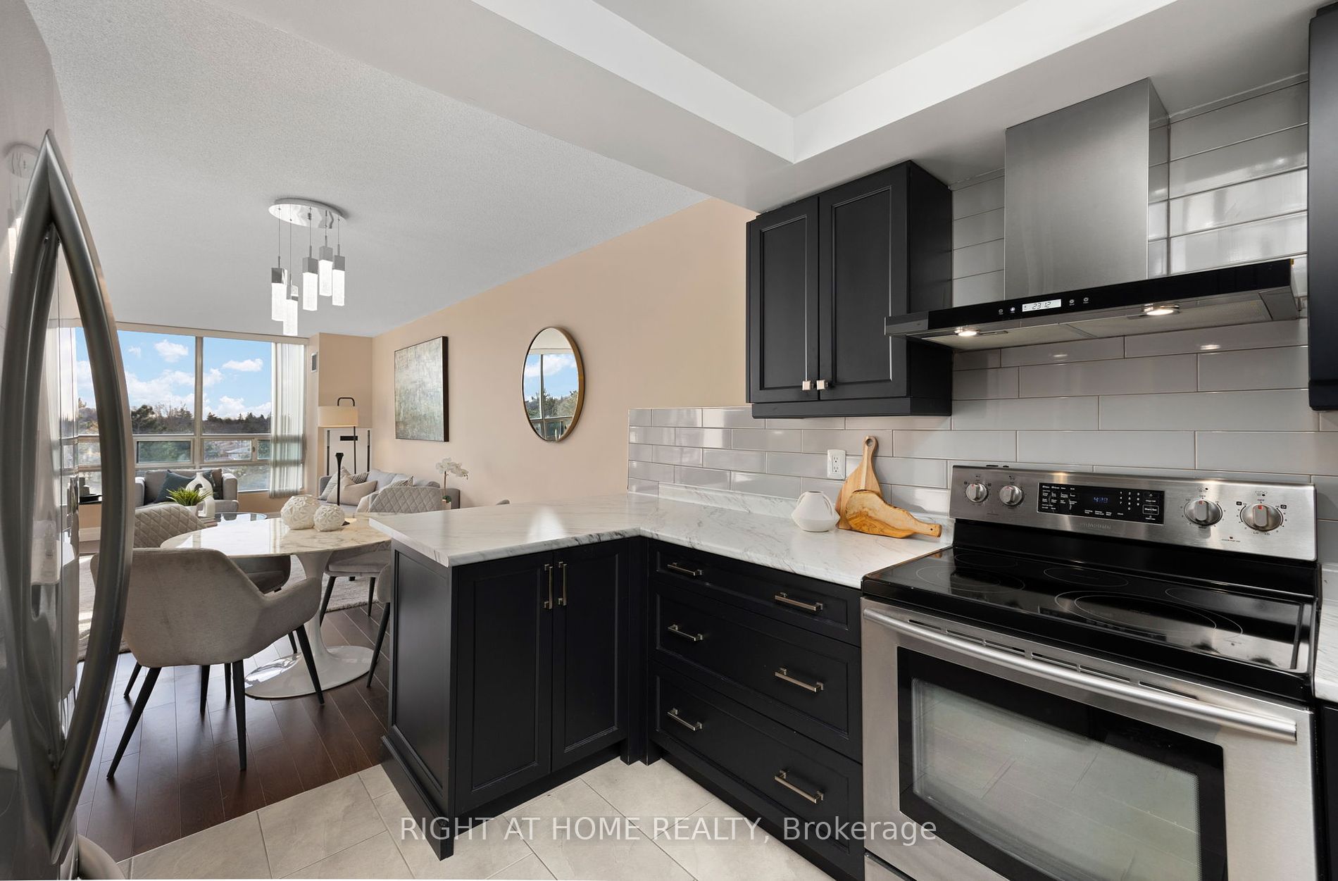310 Mill St S, #505