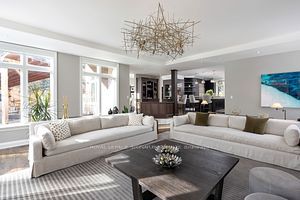 102 North Dr