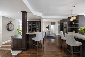 102 North Dr