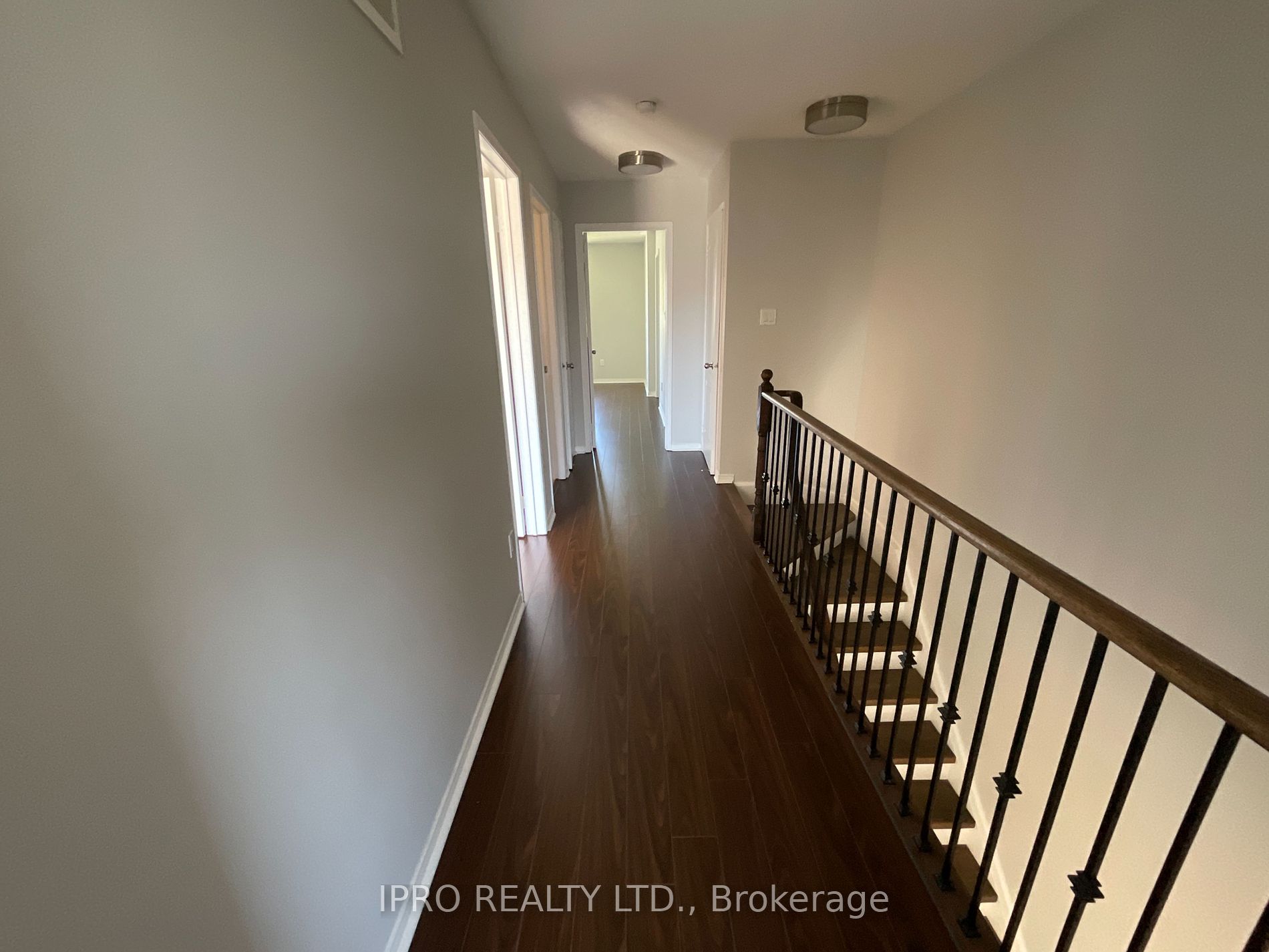 3070 Thomas Street #8