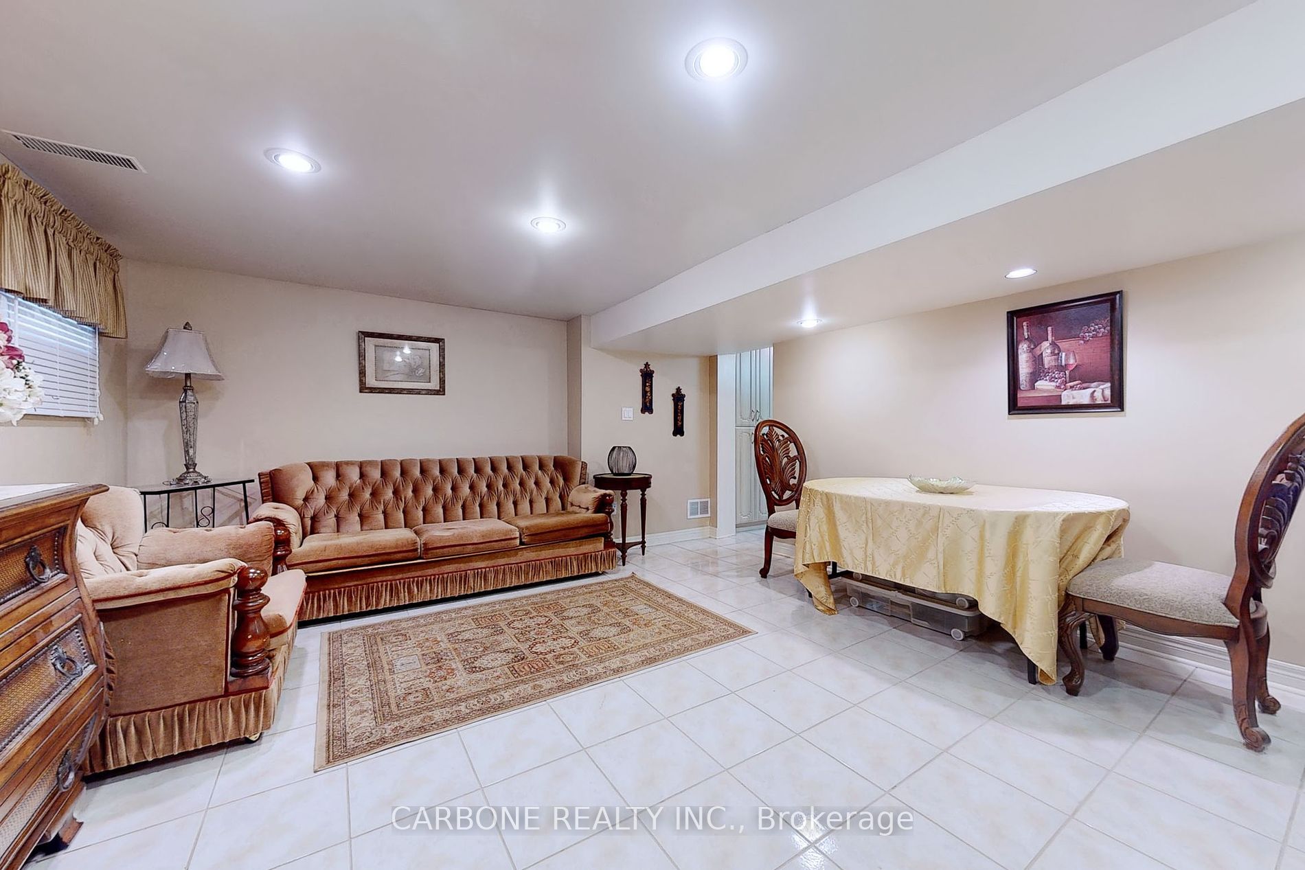 105 Hallsport Crescent