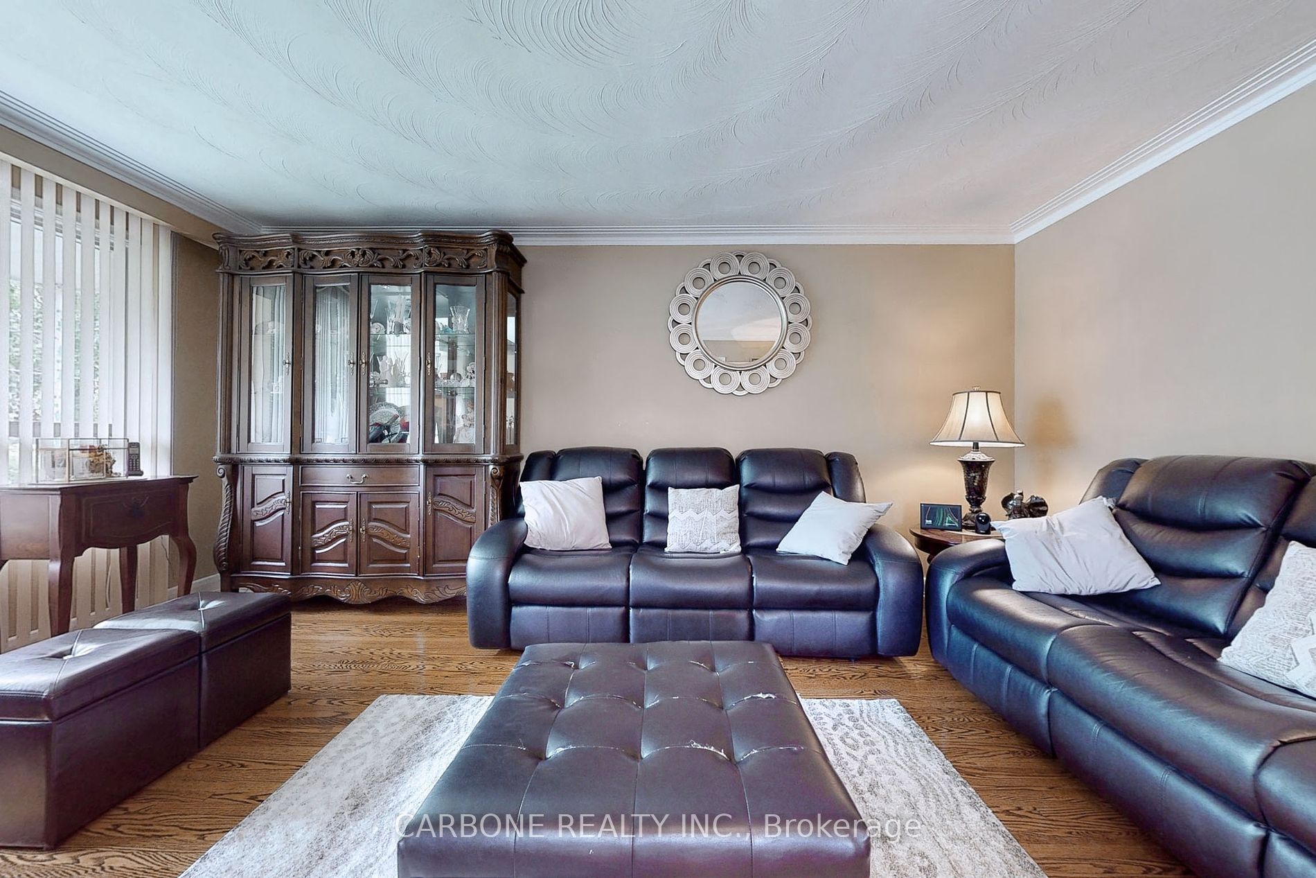 105 Hallsport Crescent