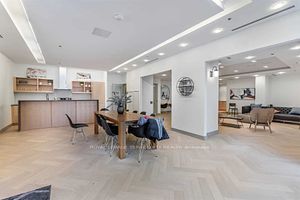 38 Howard Park Ave, #157