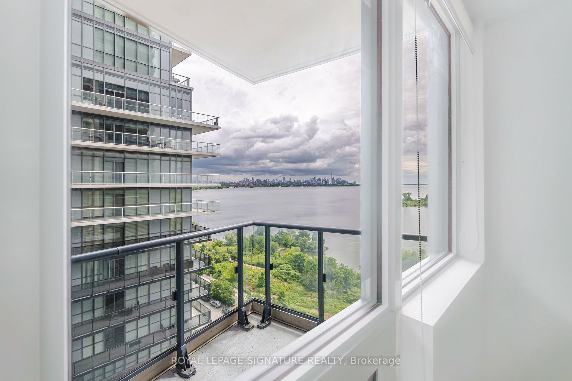 59 Annie Craig Drive #1202