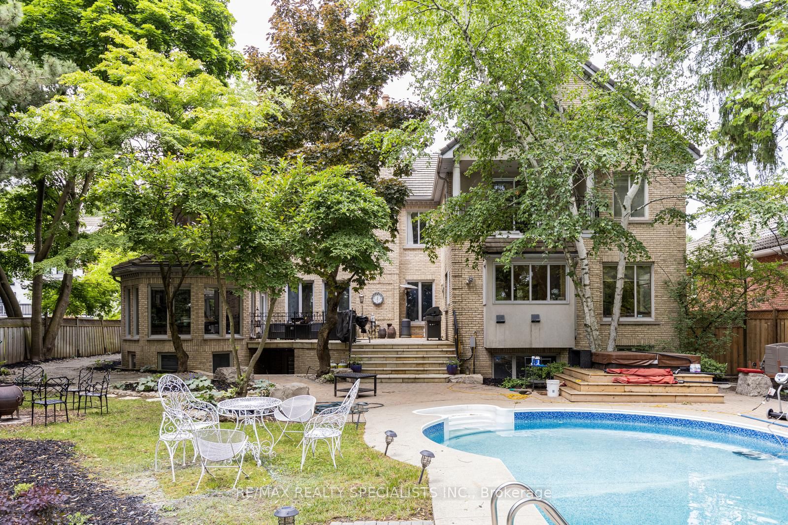 2480 MISSISSAUGA Road
