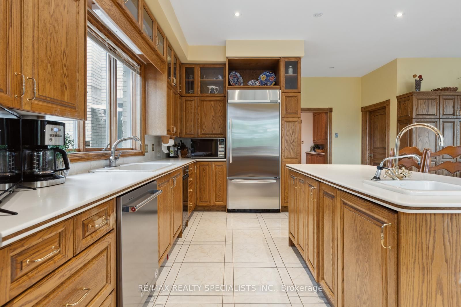 2480 MISSISSAUGA Road