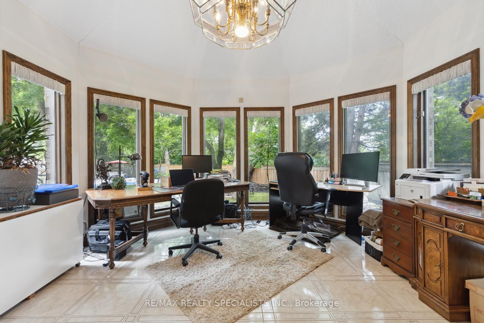 2480 MISSISSAUGA Road