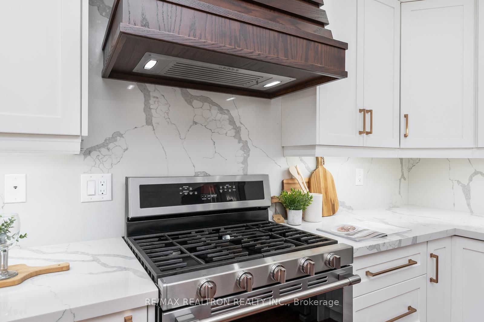 5378 Tree Crest Court