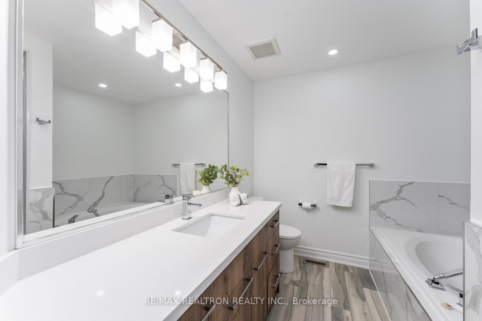 5378 Tree Crest Court