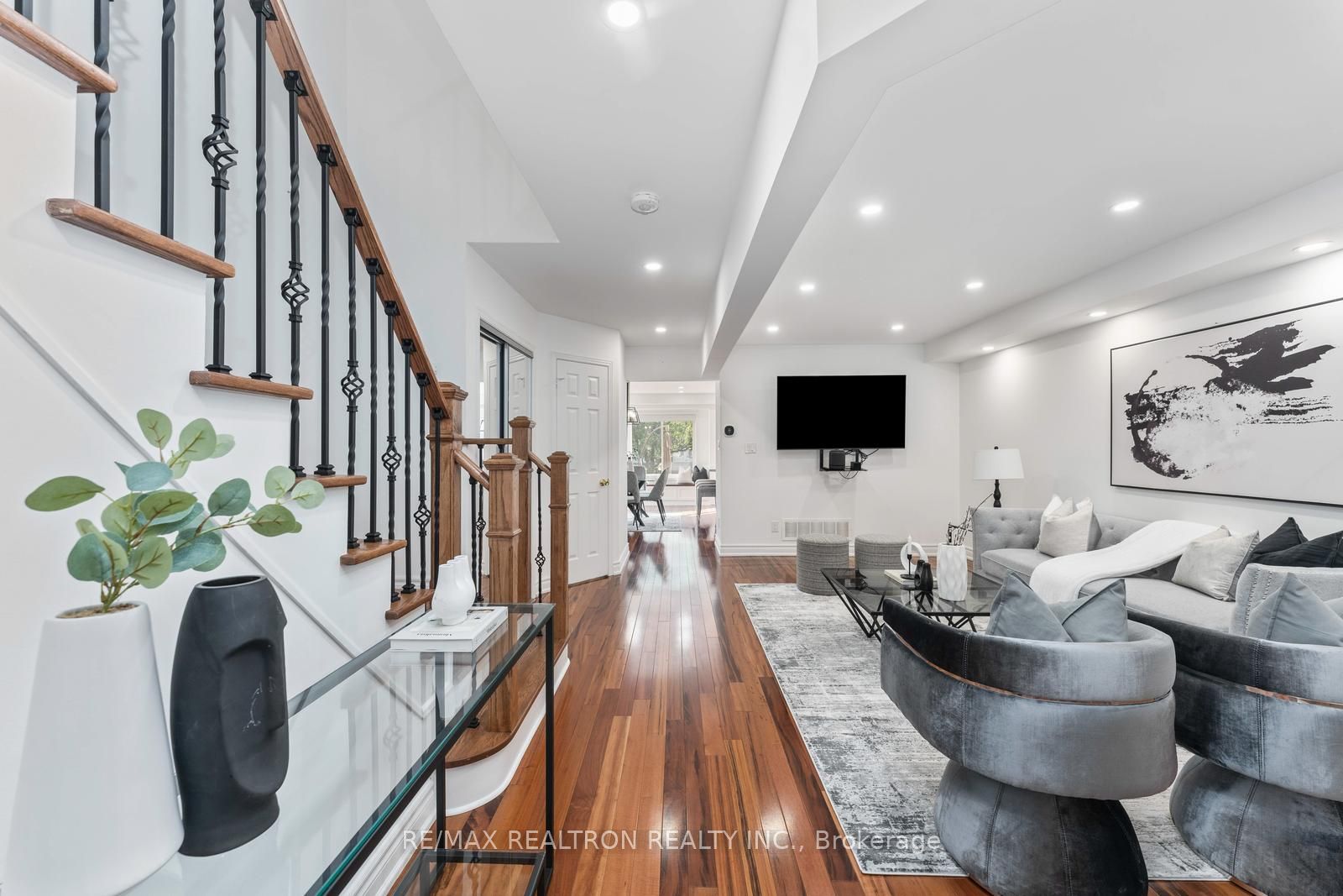 5378 Tree Crest Court
