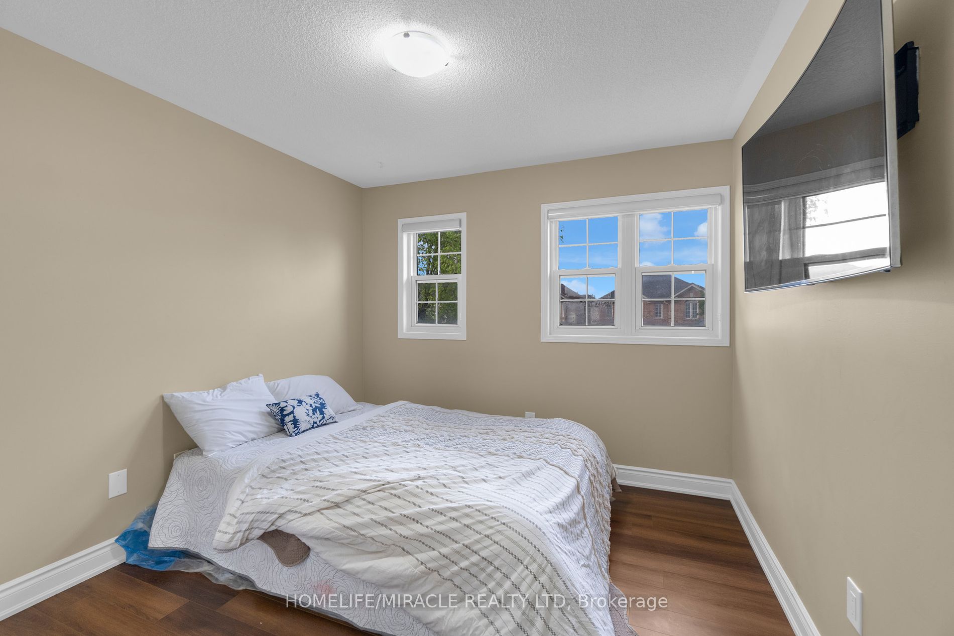 20 Edenvalley Rd