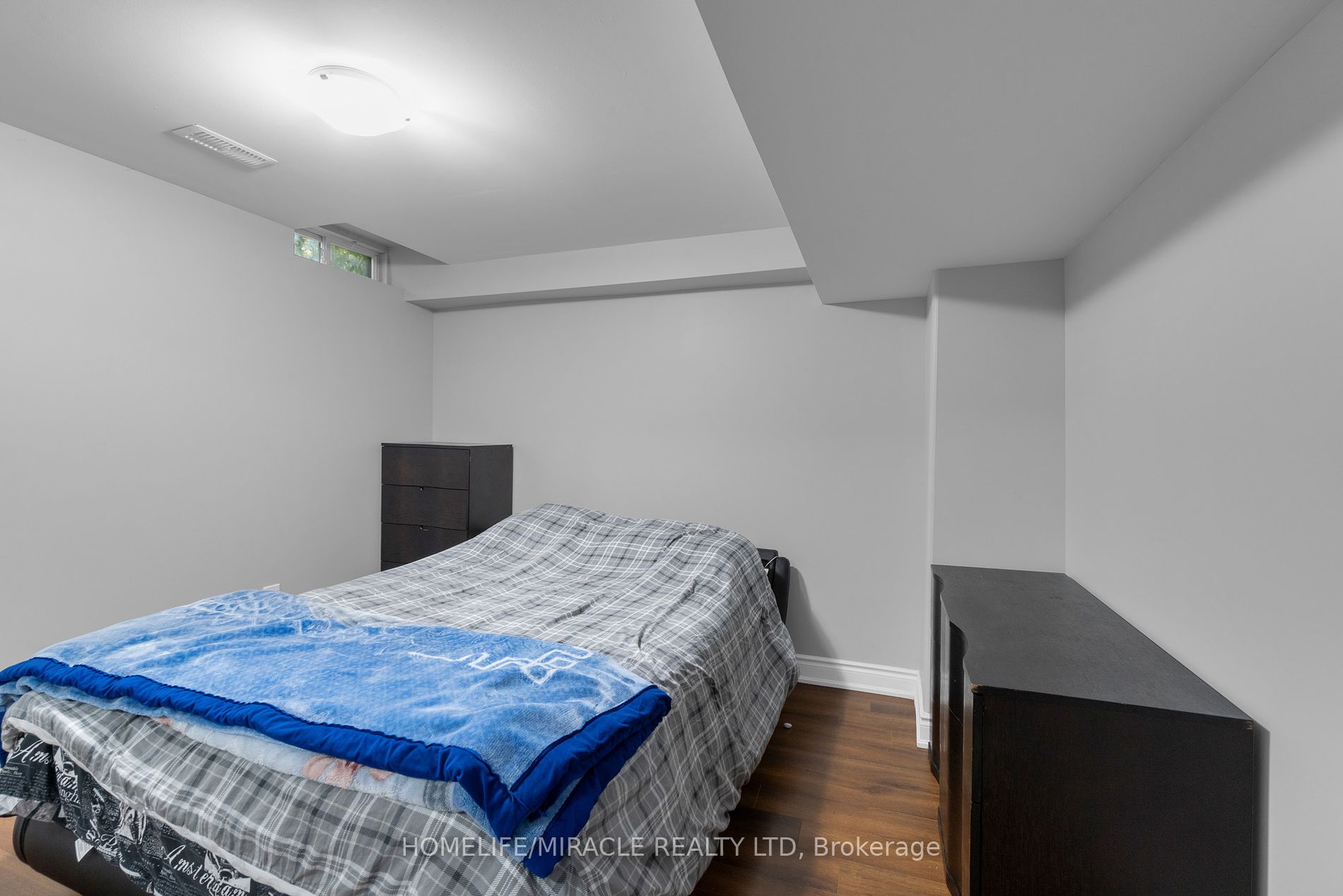 20 Edenvalley Rd