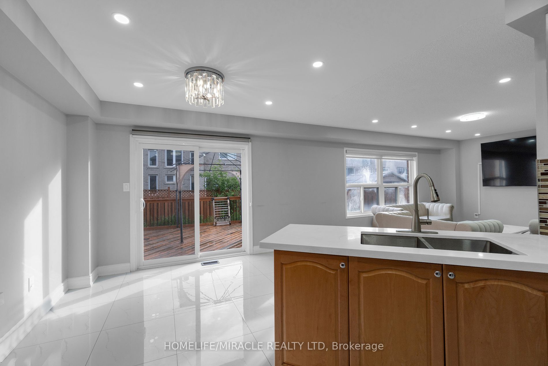 20 Edenvalley Rd