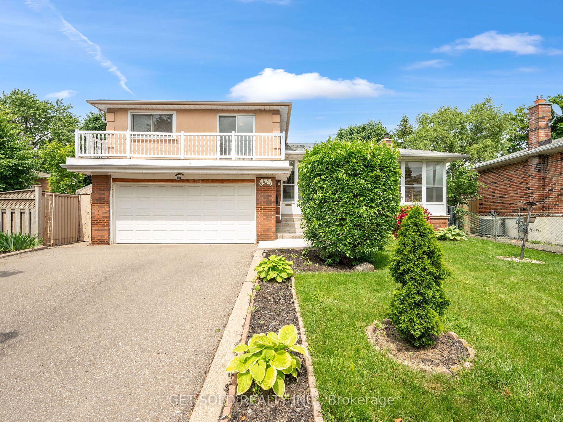 3651 Broomhill Crescent
