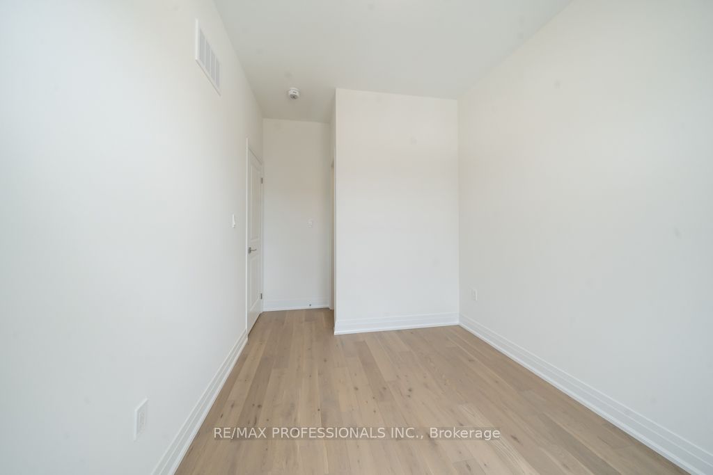 100 Salina Street