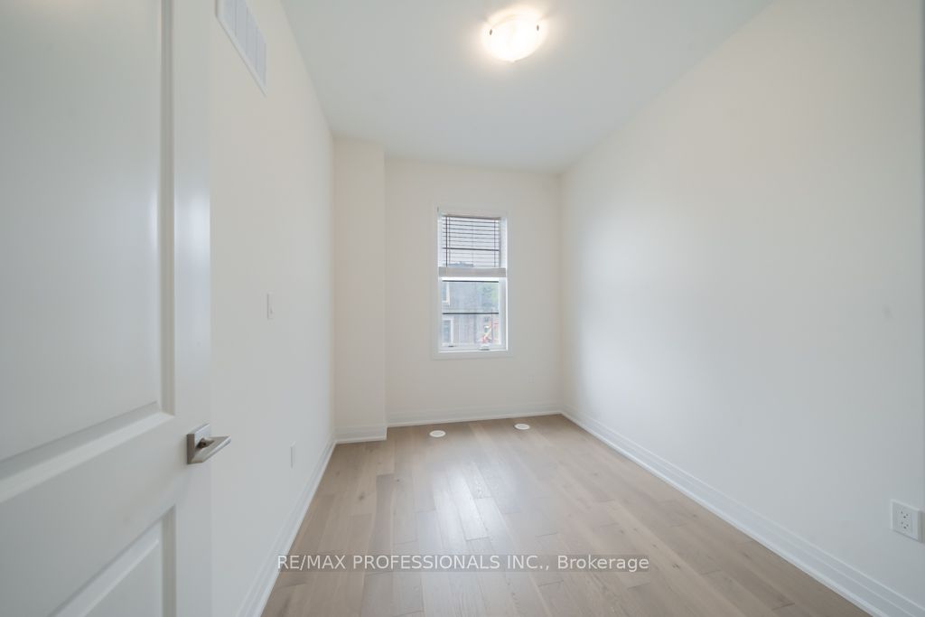 100 Salina Street