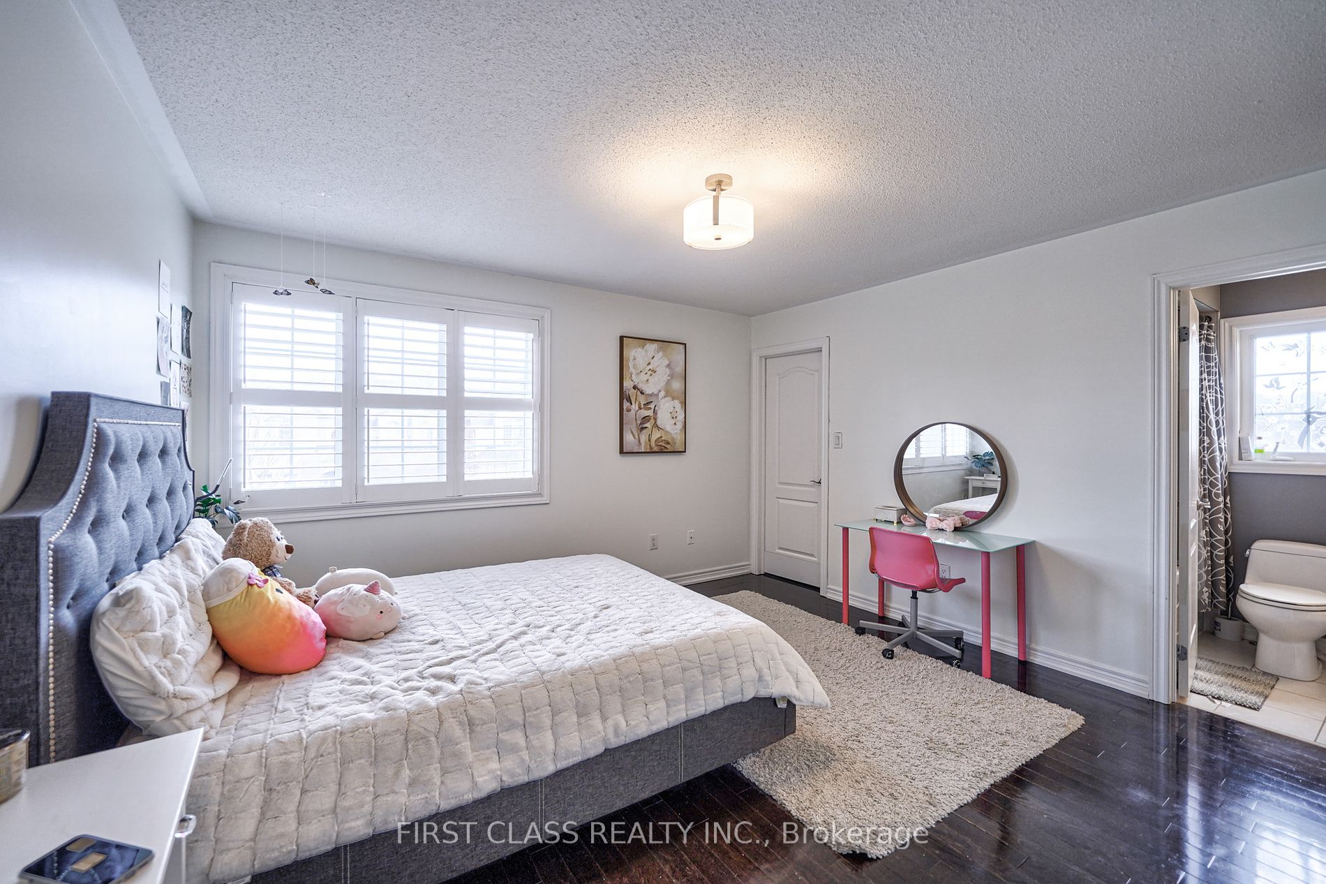 238 Nautical Boulevard