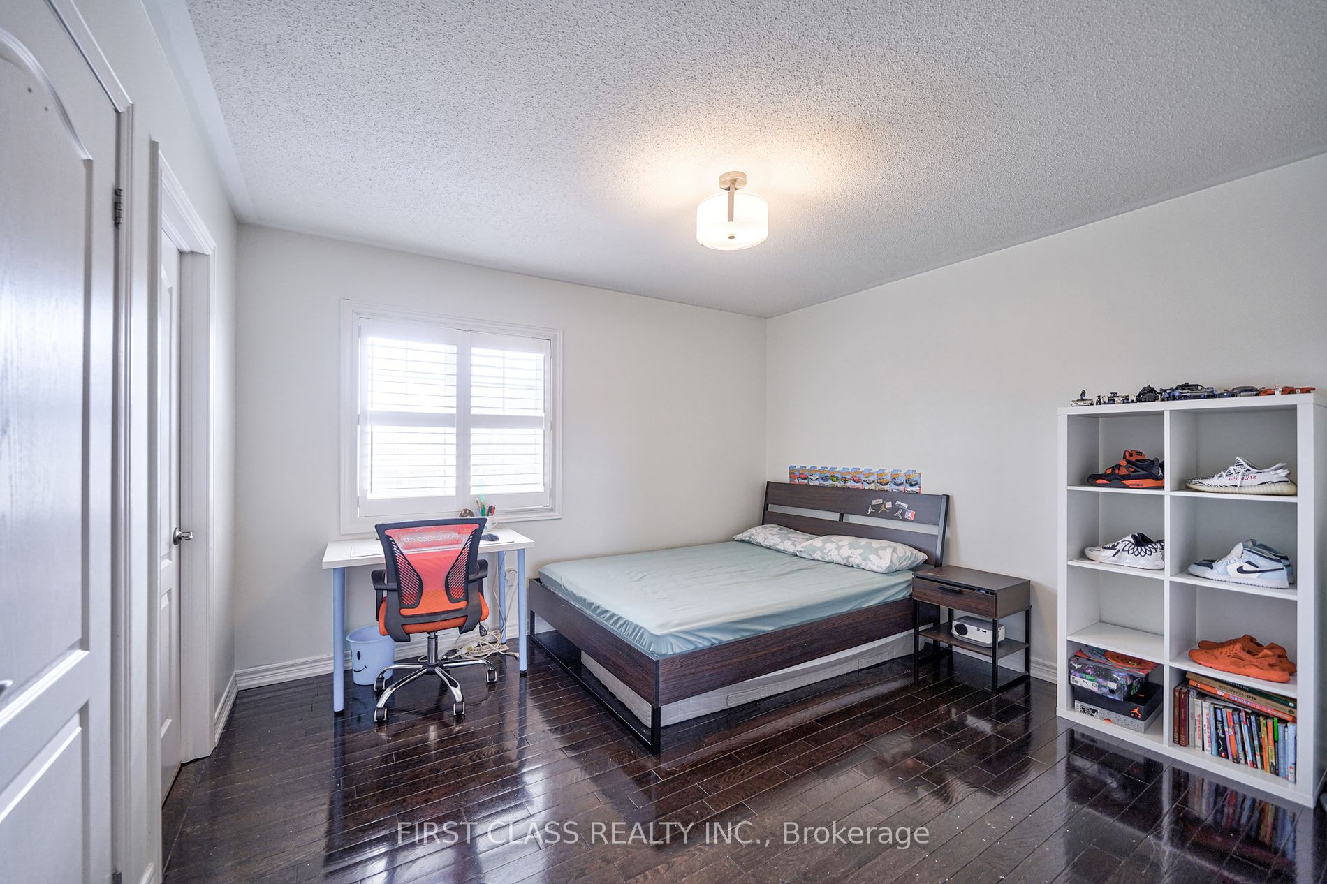 238 Nautical Boulevard
