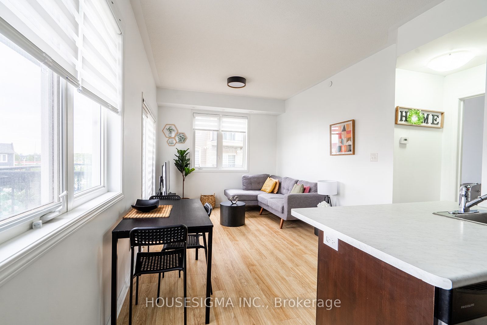 3075 Thomas St, #303