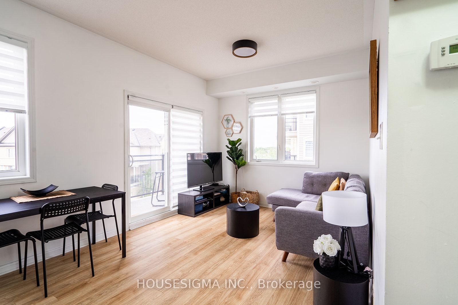 3075 Thomas St, #303