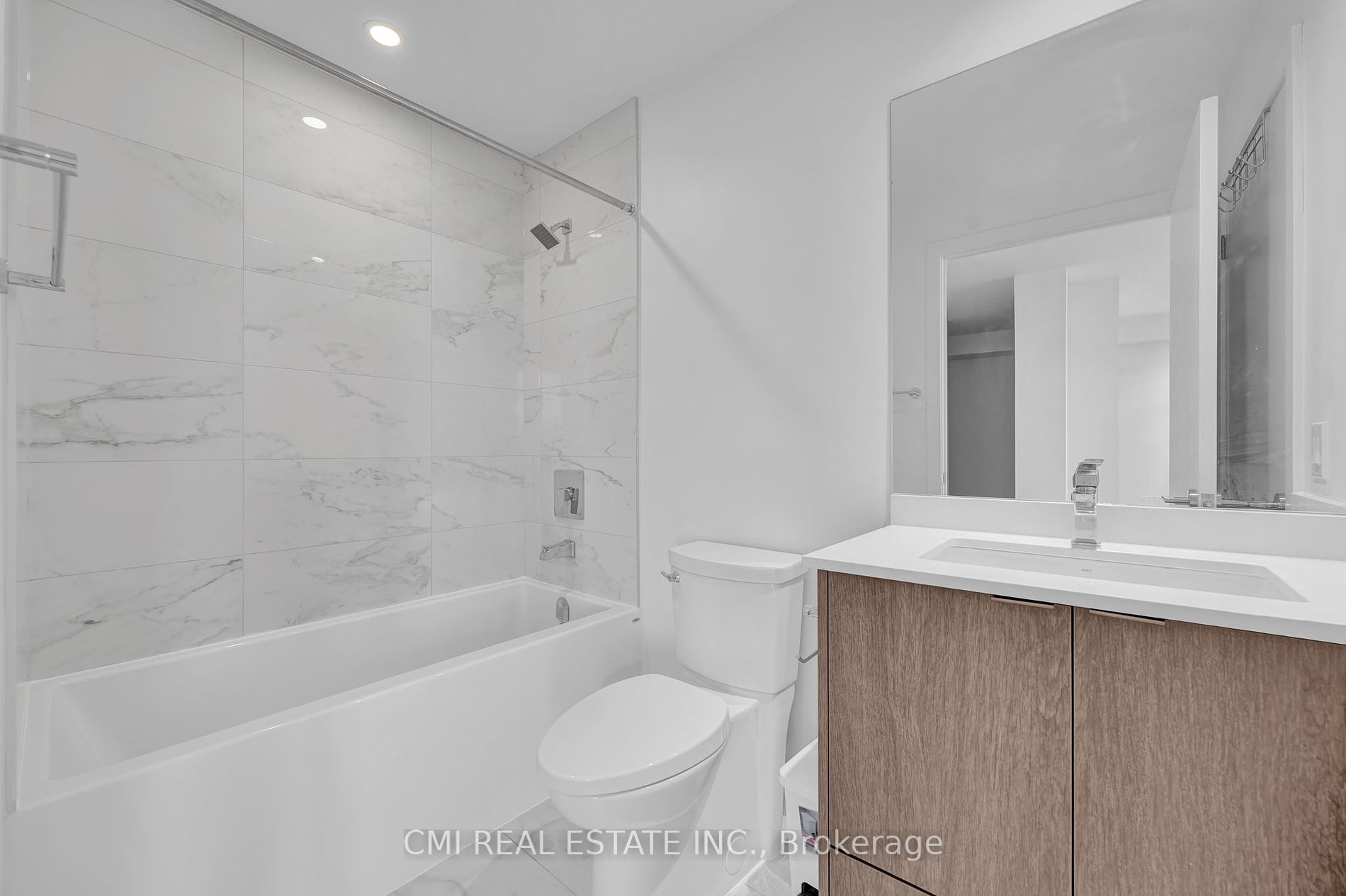 1928 Lake Shore Blvd W, #3512