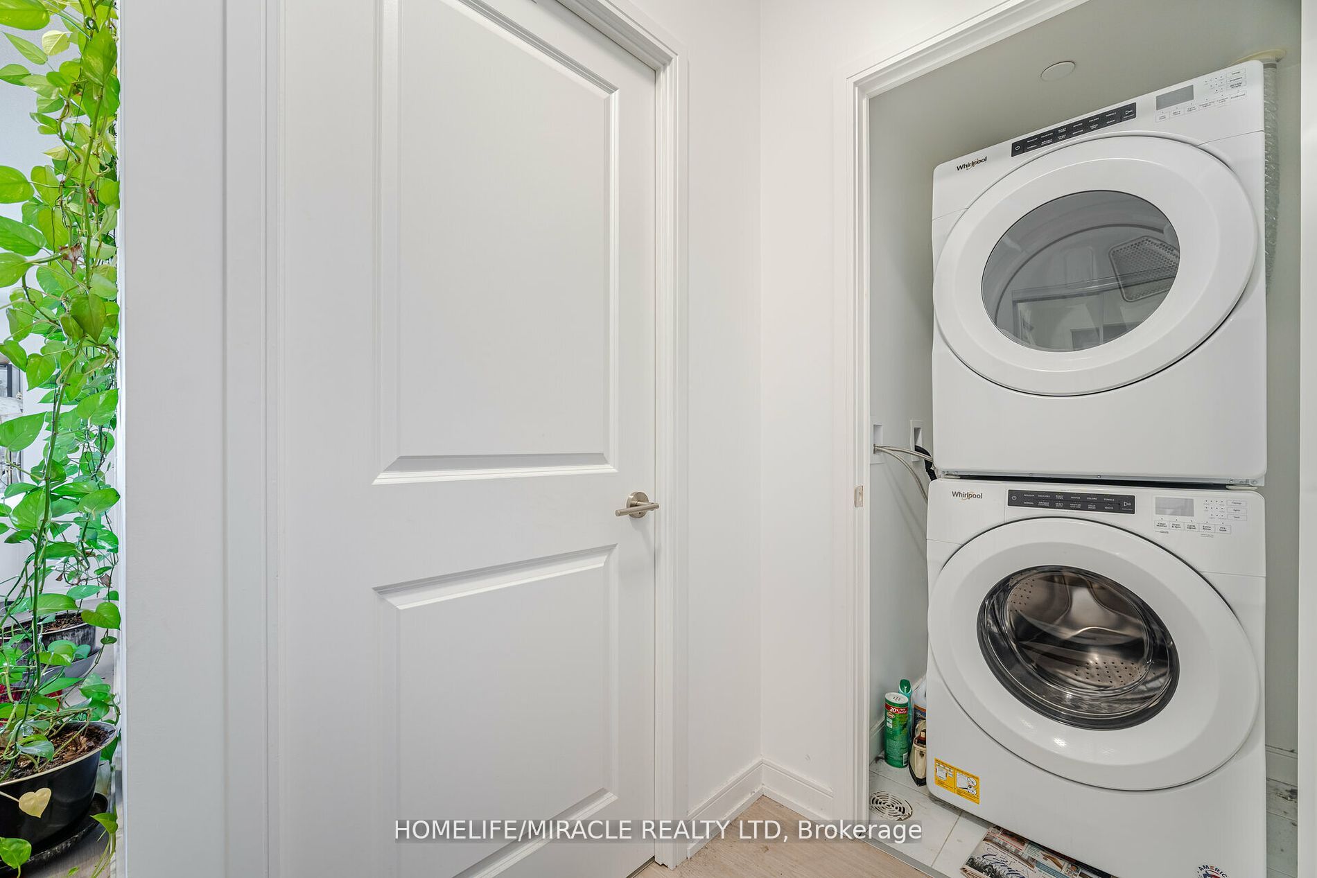 8 Nahani Way, #3020