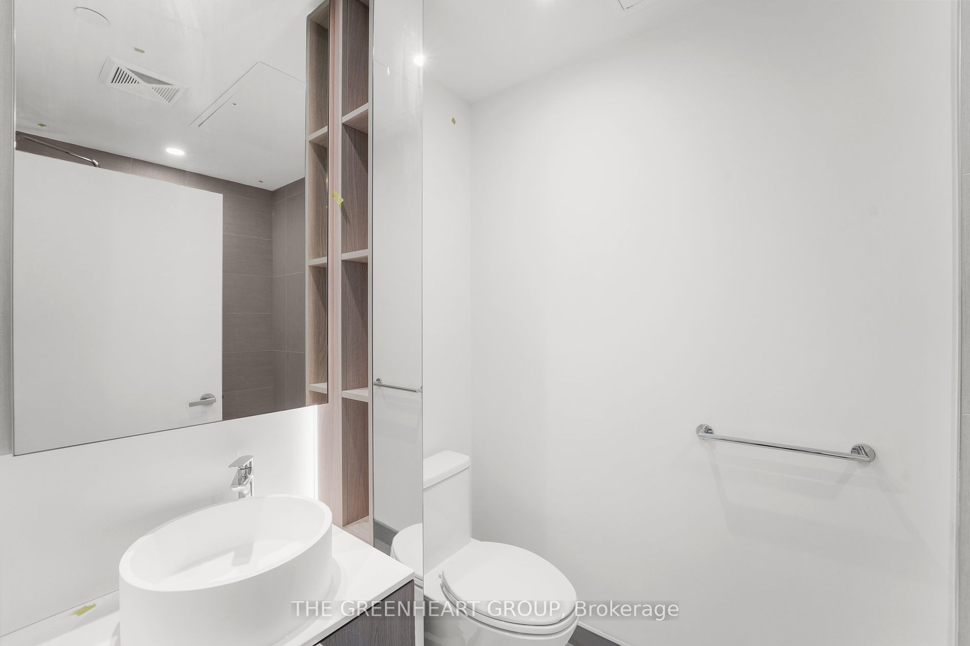 28 Ann Street #1304