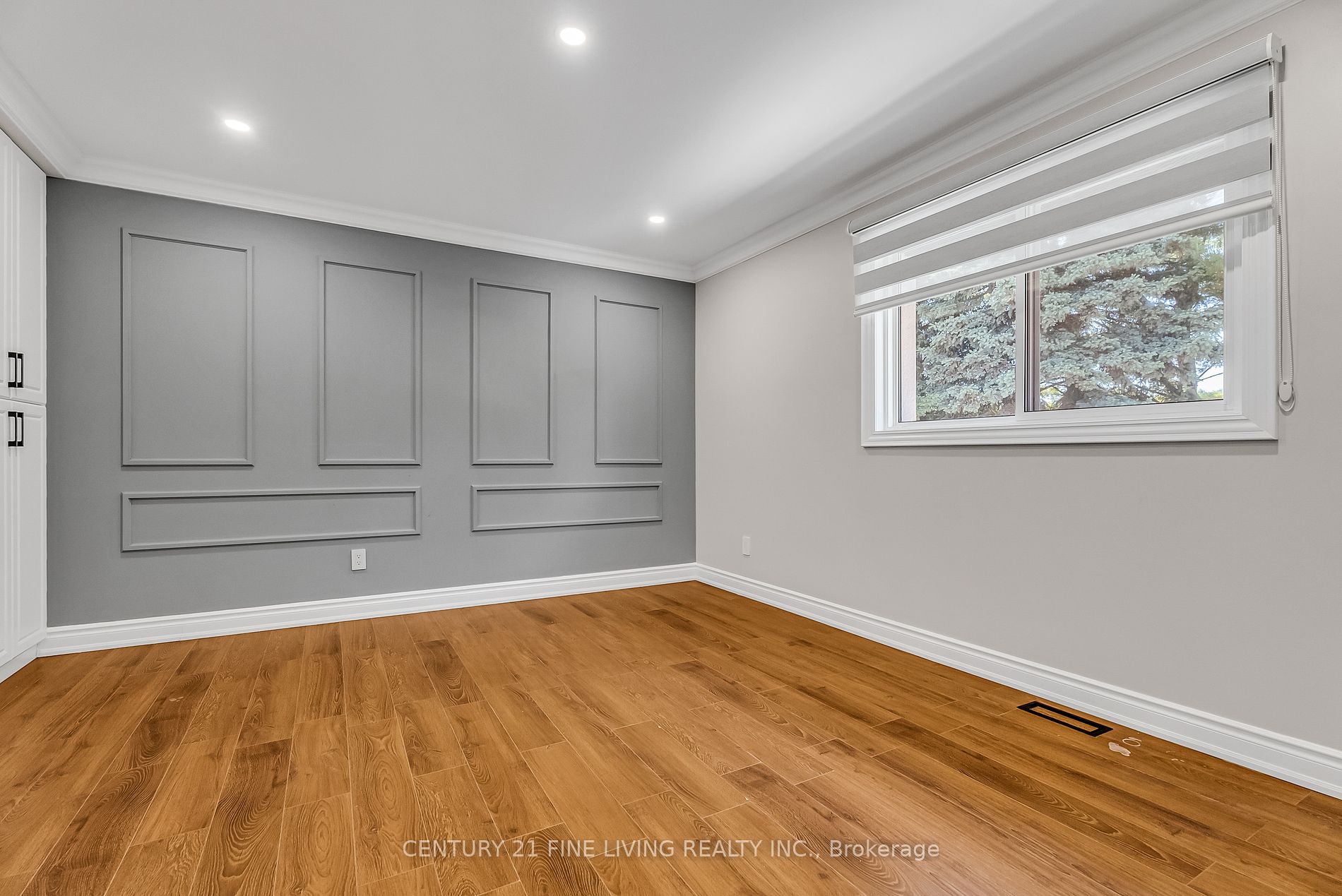 1 OLDHAM Cres