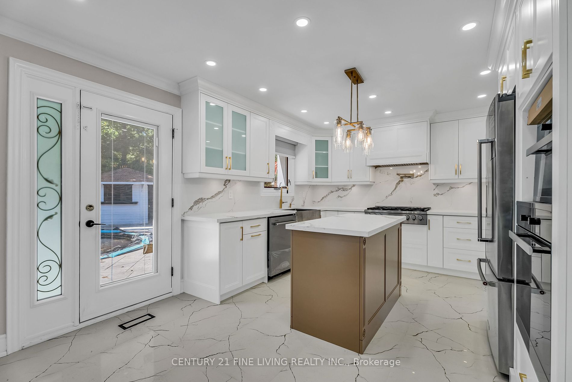 1 OLDHAM Cres