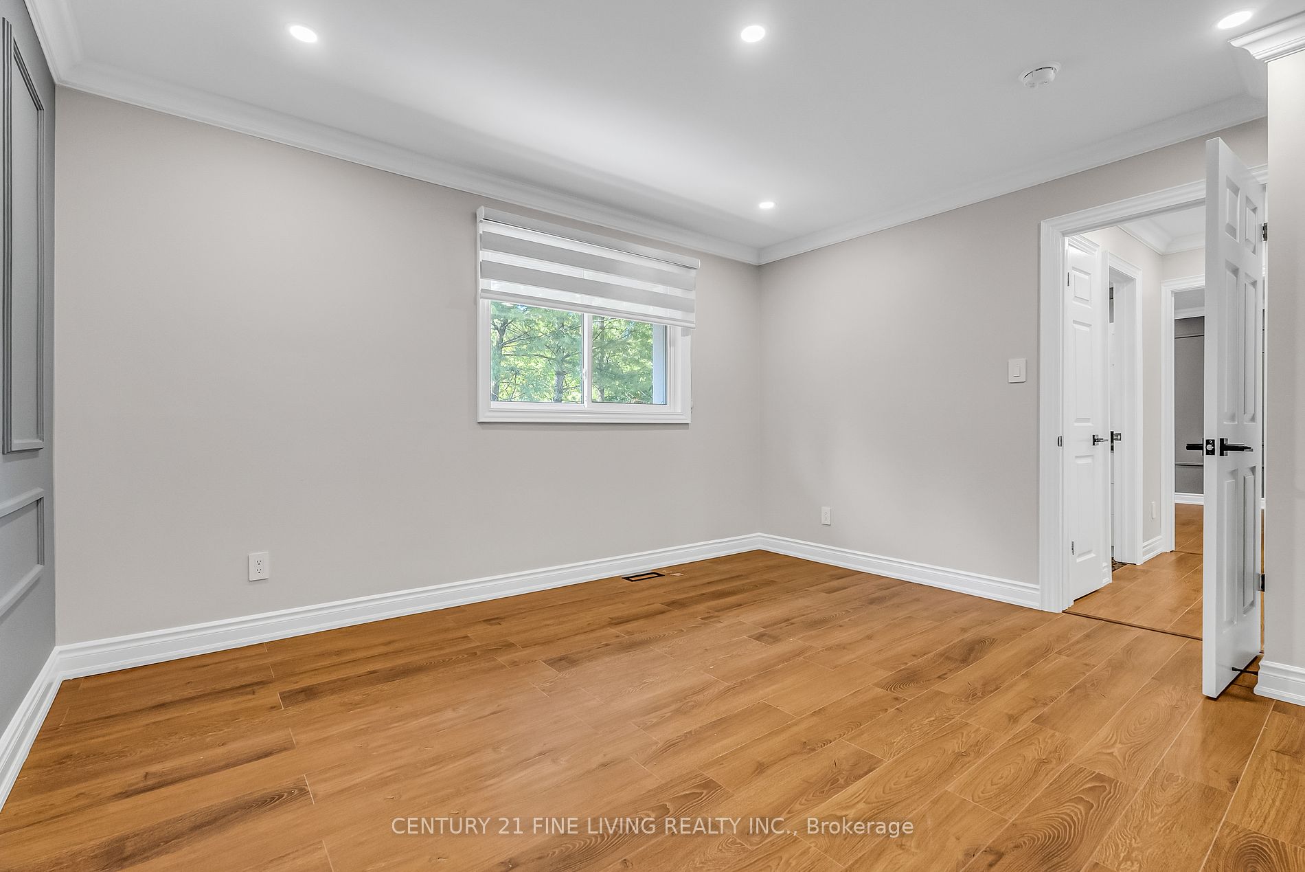1 OLDHAM Cres