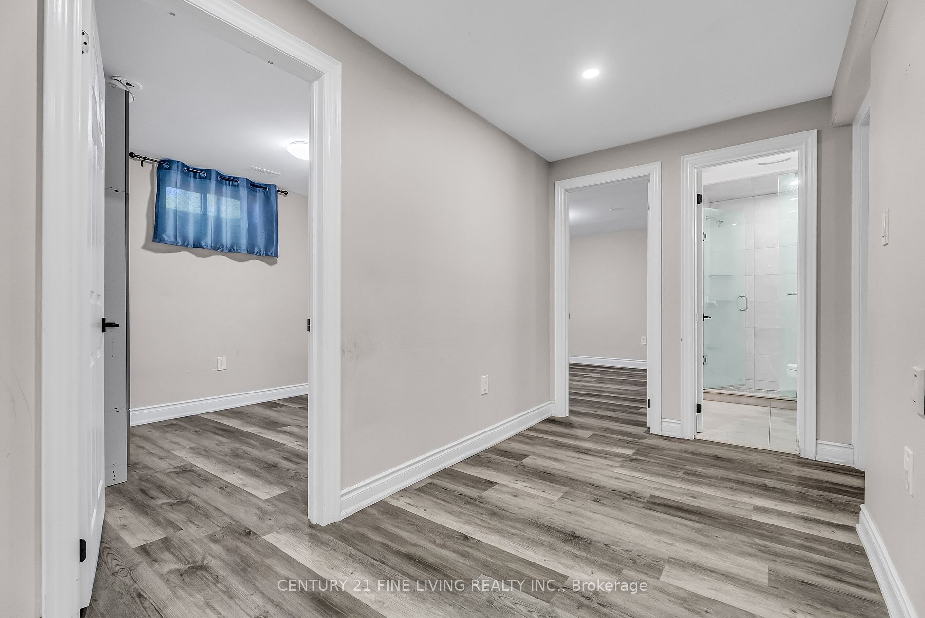 1 OLDHAM Cres