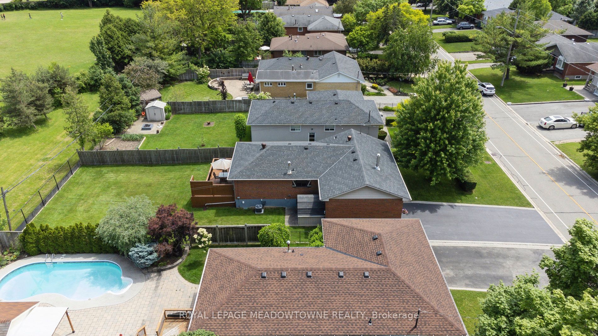 50 Swanhurst Boulevard