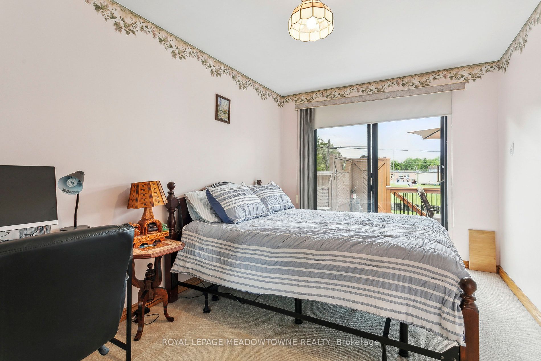 50 Swanhurst Boulevard