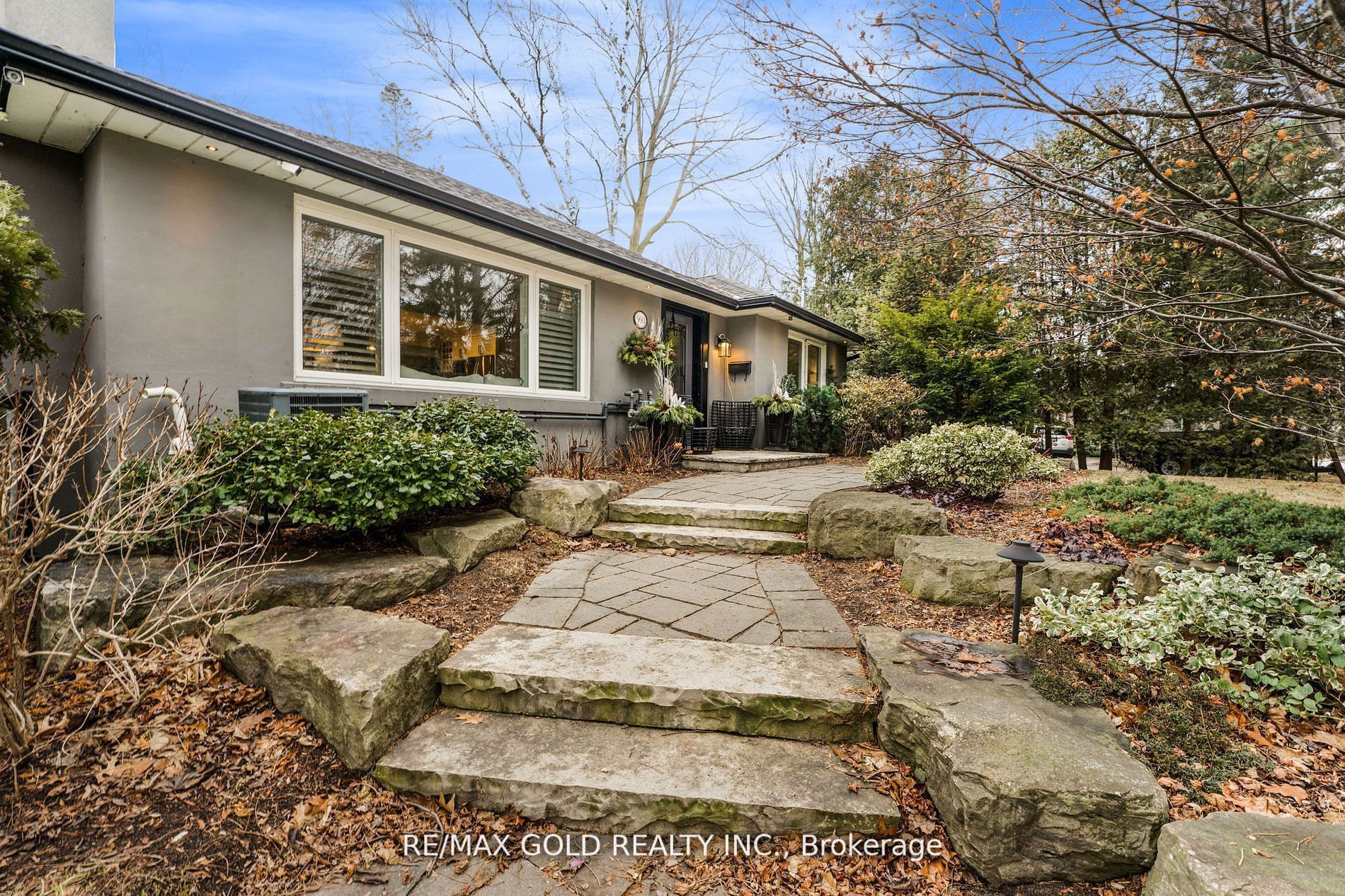 993 Porcupine Avenue