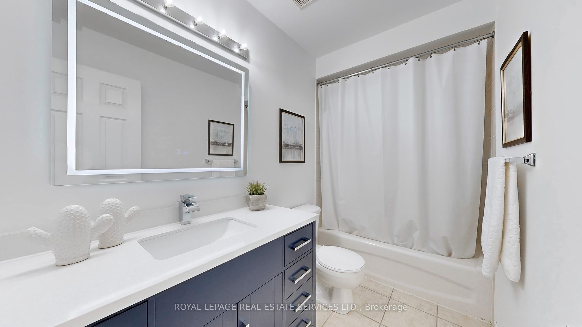 3950 Erin Centre Boulevard, #36