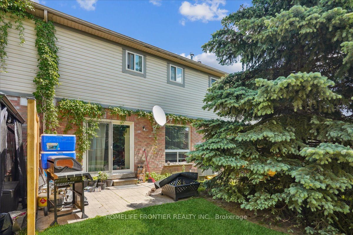 5255 Guildwood Way, #108