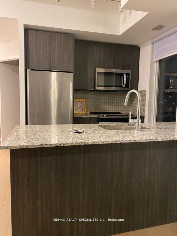20 Shore Breeze Dr, #2304