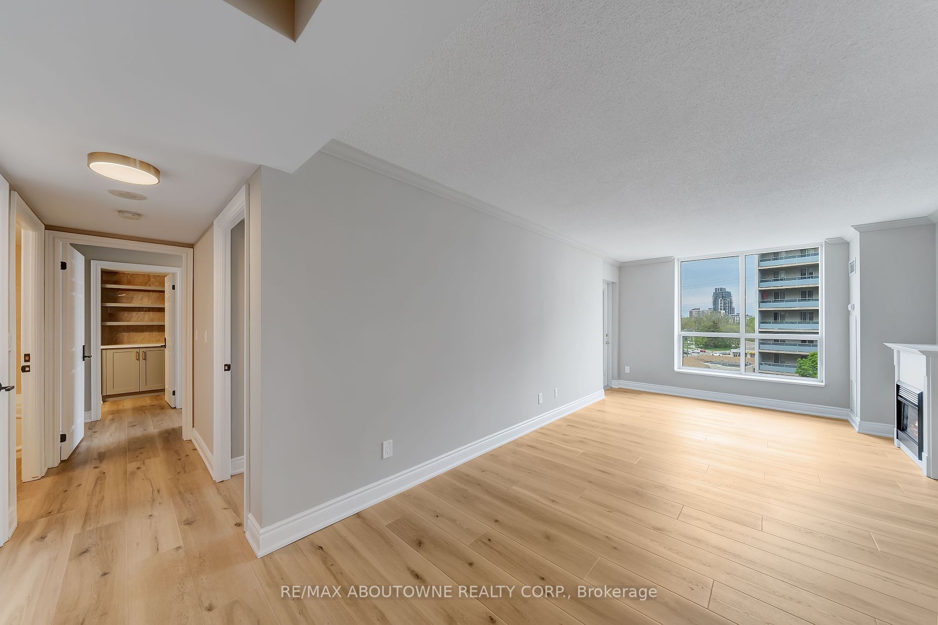 442 Maple Avenue #606