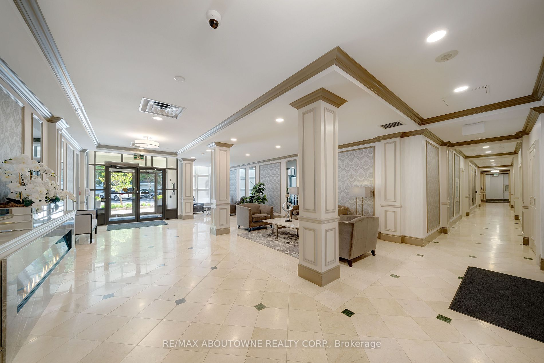 442 Maple Avenue #606