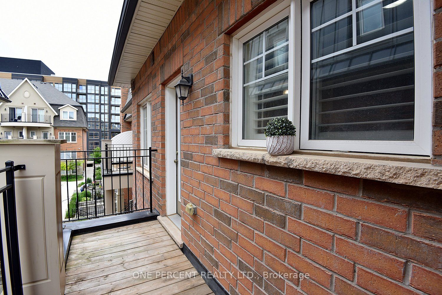 2420 Baronwood Drive, ##43-02