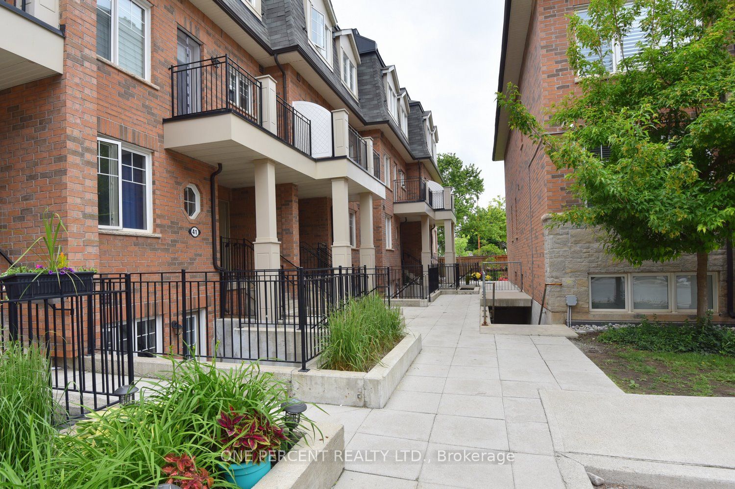2420 Baronwood Drive, ##43-02