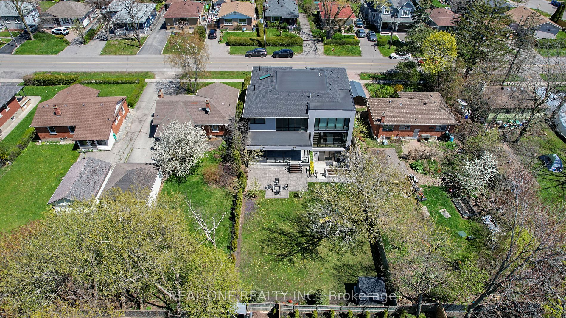 234 Maurice Dr