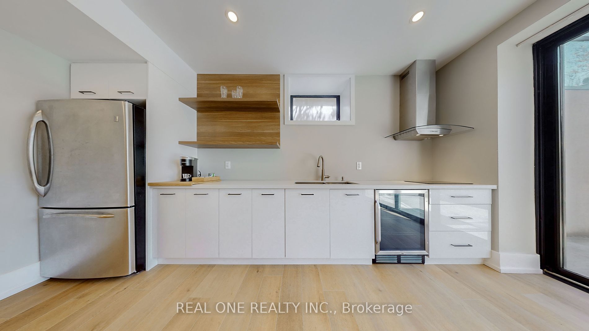 234 Maurice Dr