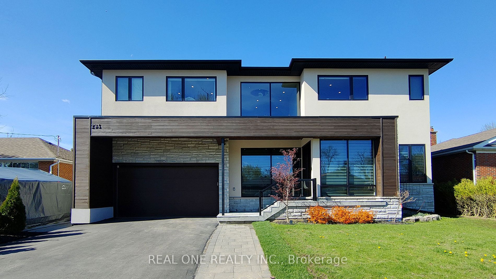 234 Maurice Dr