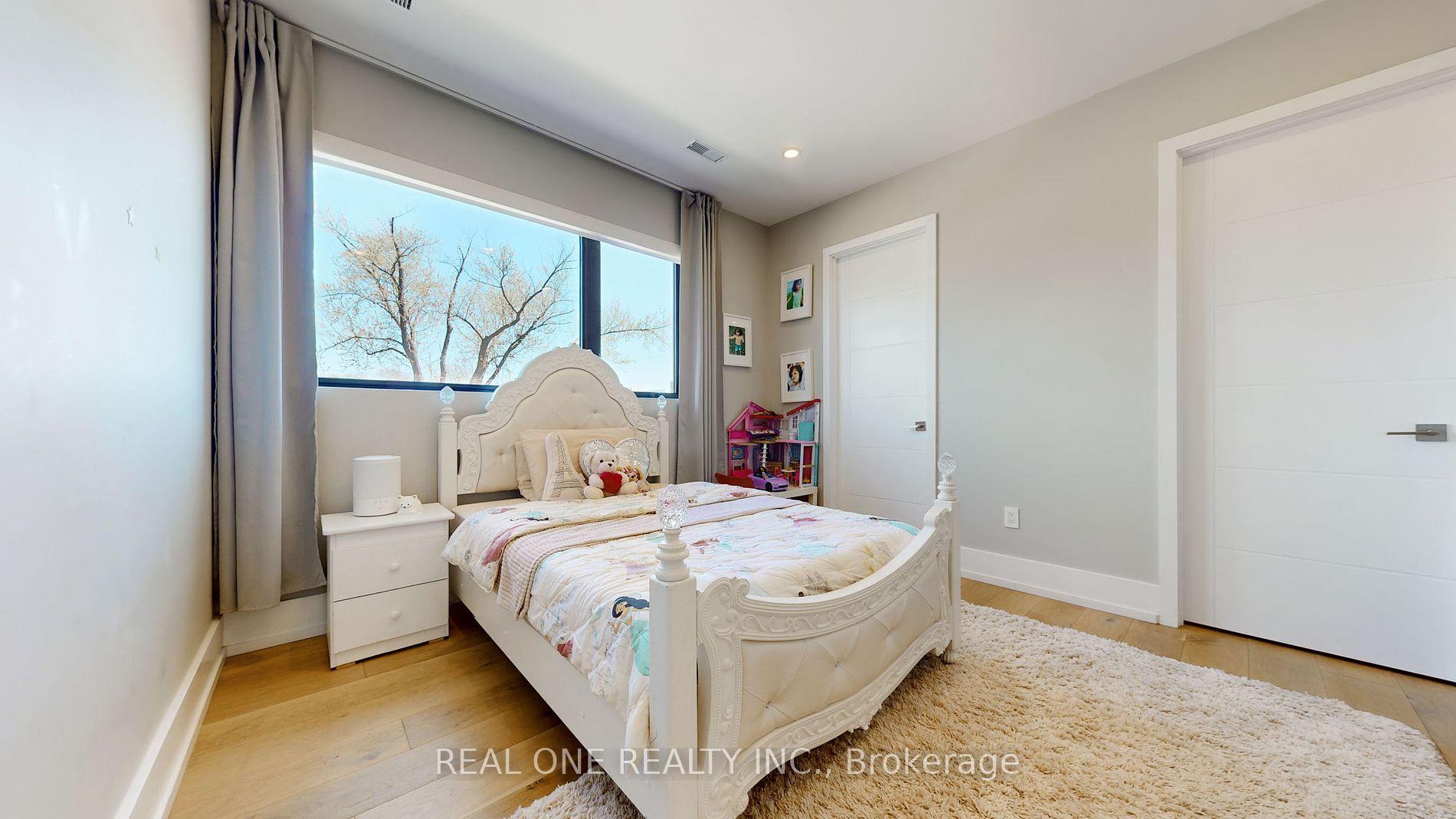 234 Maurice Dr