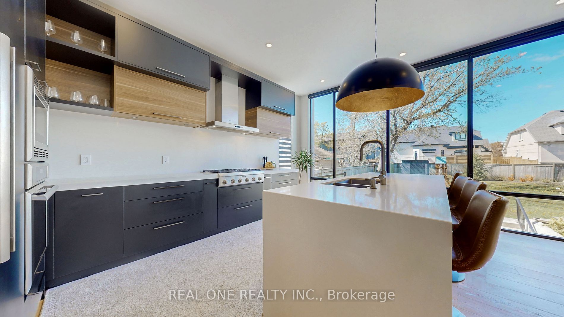 234 Maurice Dr